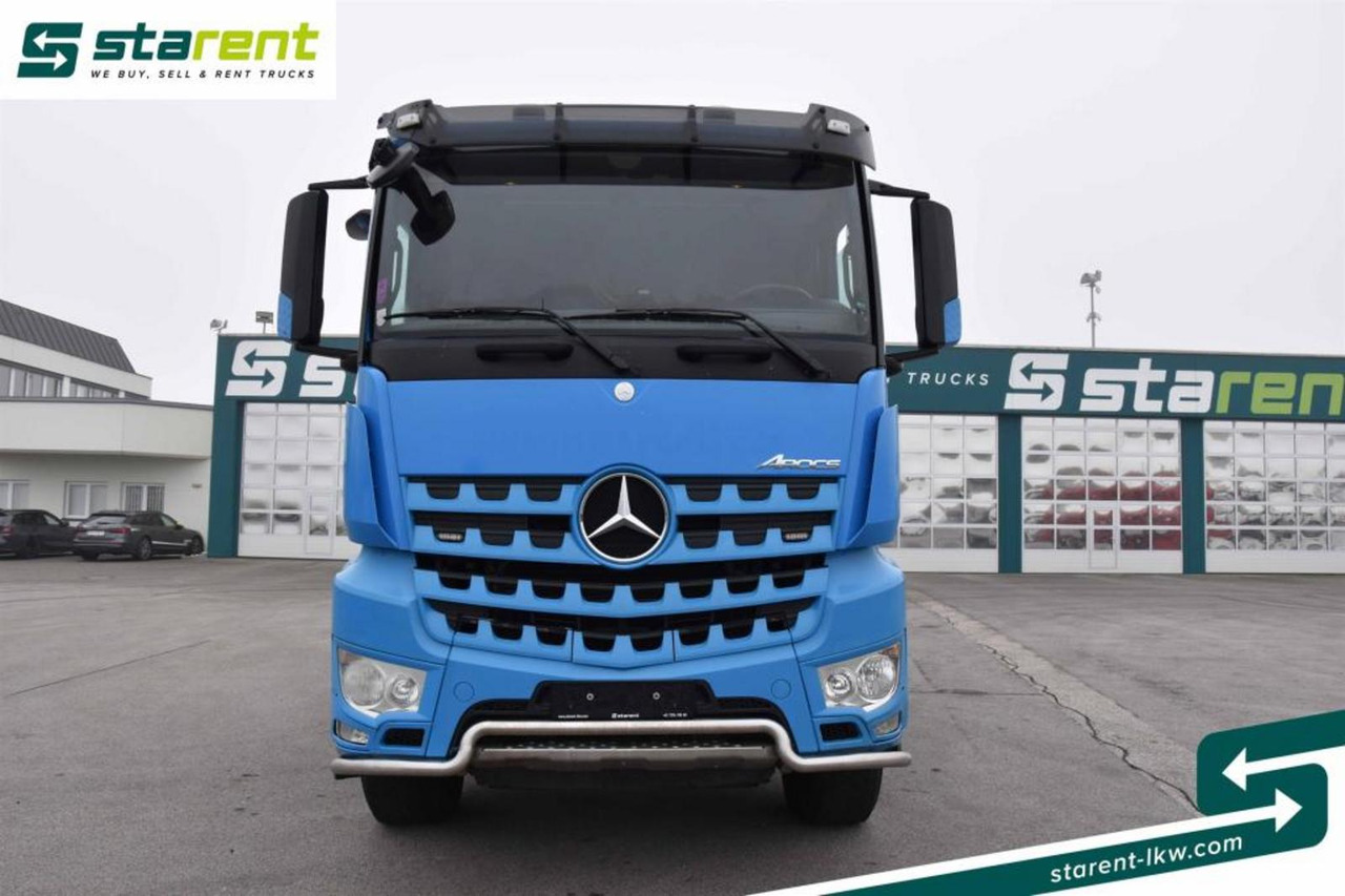 Mercedes Benz Arocs 3653 6x6 Penz Holzkran + Ressenig Holzrungen - Τράκτορας: φωτογραφία 3 Mercedes Benz Arocs 3653 6x6 Penz Holzkran + Ressenig Holzrungen - Τράκτορας: φωτογραφία 3