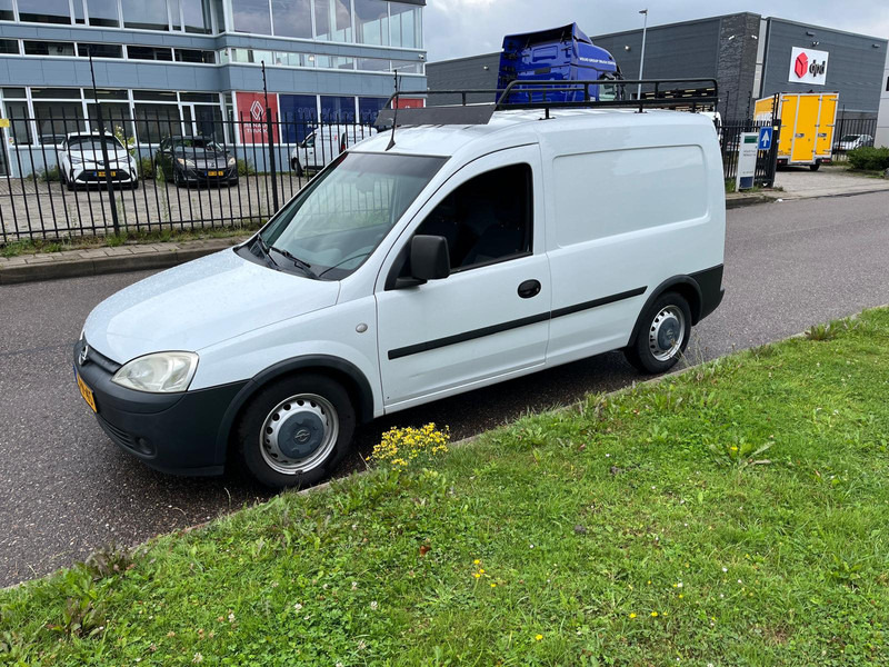 Opel Combo 1.3 CDTI, Airco, Radio, Roofrack - Μικρό βαν: φωτογραφία 2 Opel Combo 1.3 CDTI, Airco, Radio, Roofrack - Μικρό βαν: φωτογραφία 2