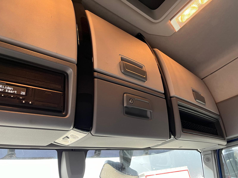 Φορτηγό κόφα Renault T-11 SLEEPERCAB 380 P6X2 COMFORT: φωτογραφία 18