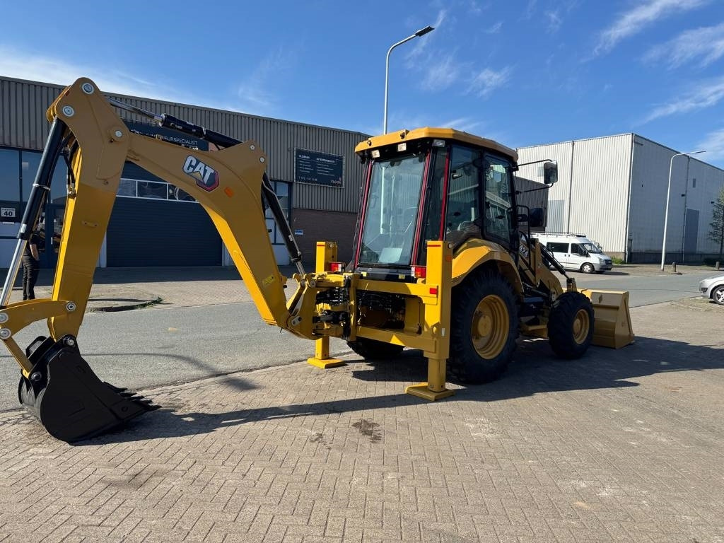 CAT 424 4X4 ( UNUSED NEW ) - Φορτωτής εκσκαφέας: φωτογραφία 4 CAT 424 4X4 ( UNUSED NEW ) - Φορτωτής εκσκαφέας: φωτογραφία 4