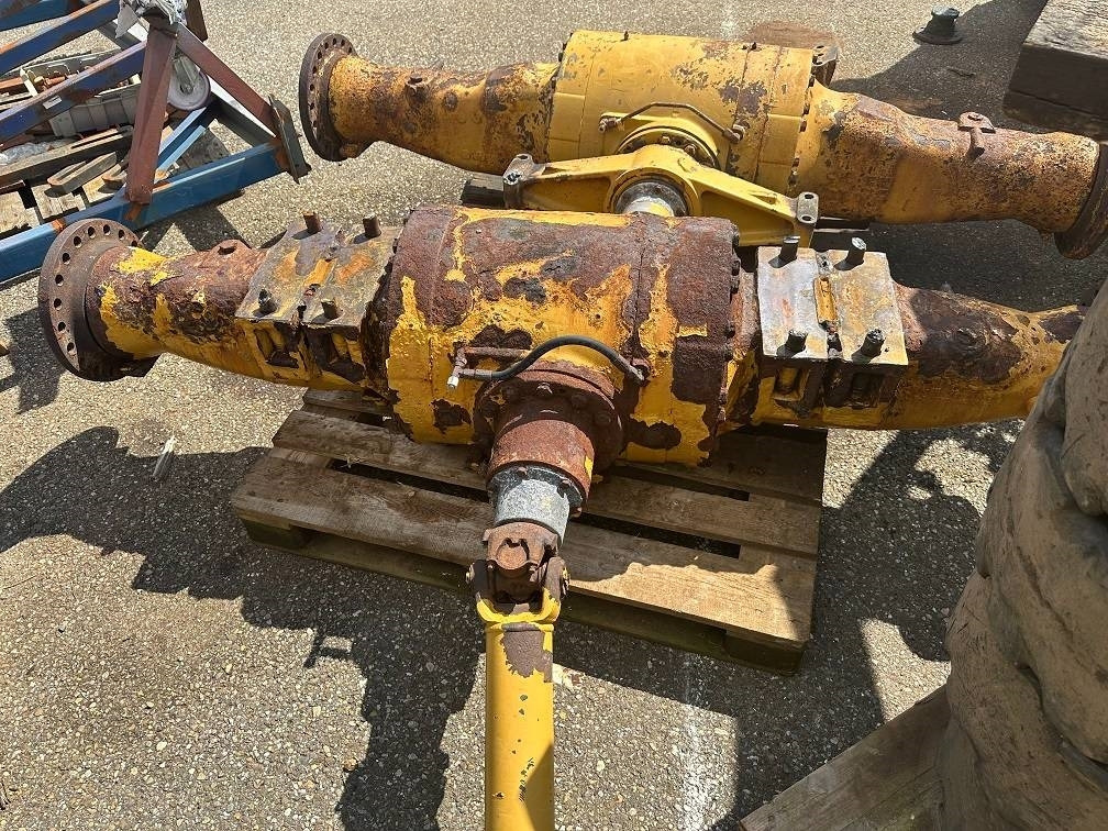 CAT 950 G front axel - Αξονας και ανταλλακτικά για Κατασκευή μηχανήματα: φωτογραφία 1 CAT 950 G front axel - Αξονας και ανταλλακτικά για Κατασκευή μηχανήματα: φωτογραφία 1