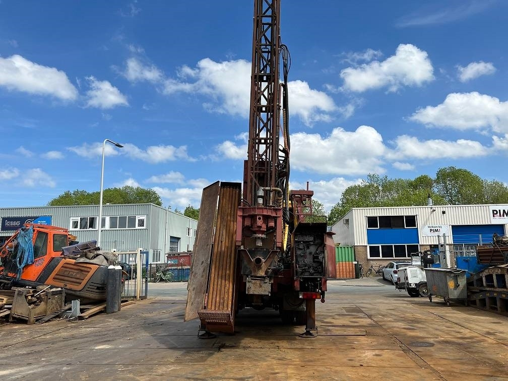 Sisu 12E480 6X6 WATER WELL DRILL ATLAS COPCO XRV410 (50  - Μηχάνημα διάτρησης: φωτογραφία 4 Sisu 12E480 6X6 WATER WELL DRILL ATLAS COPCO XRV410 (50  - Μηχάνημα διάτρησης: φωτογραφία 4