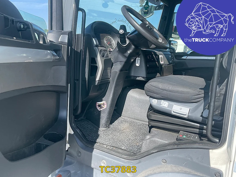 MAN TGL 220 - Φορτηγό μουσαμάς: φωτογραφία 3 MAN TGL 220 - Φορτηγό μουσαμάς: φωτογραφία 3