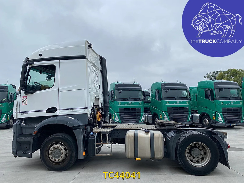 Mercedes-Benz Arocs 1943 - Τράκτορας: φωτογραφία 2 Mercedes-Benz Arocs 1943 - Τράκτορας: φωτογραφία 2