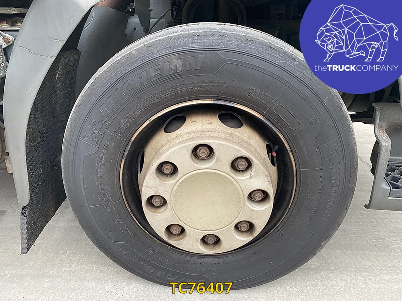 Renault D 210 - Φορτηγό ψυγείο: φωτογραφία 3 Renault D 210 - Φορτηγό ψυγείο: φωτογραφία 3