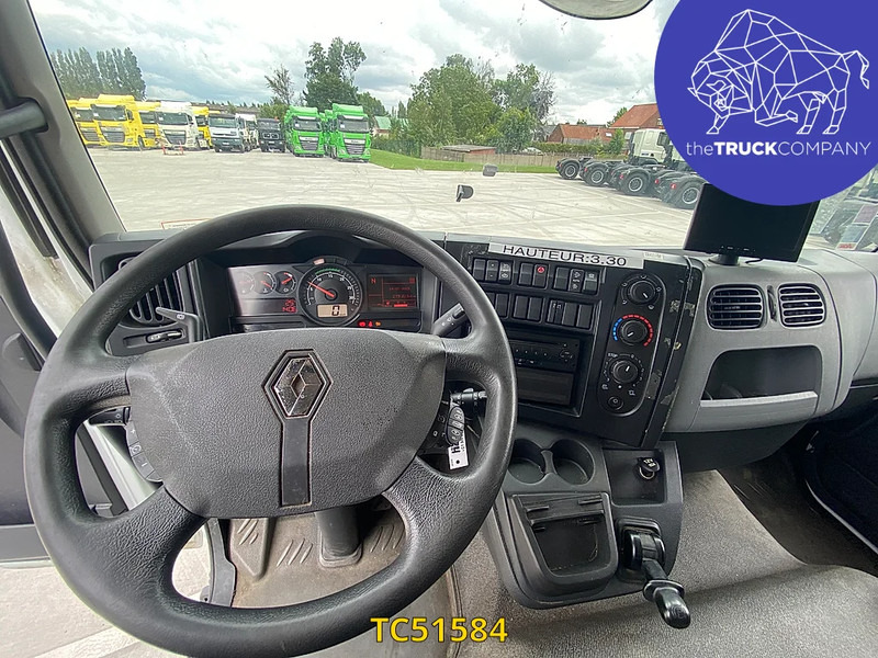Renault D 210 - Φορτηγό κόφα: φωτογραφία 5 Renault D 210 - Φορτηγό κόφα: φωτογραφία 5