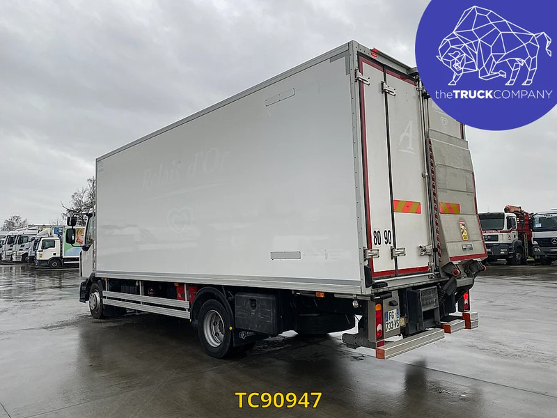 Renault D 210 - Φορτηγό ψυγείο: φωτογραφία 3 Renault D 210 - Φορτηγό ψυγείο: φωτογραφία 3