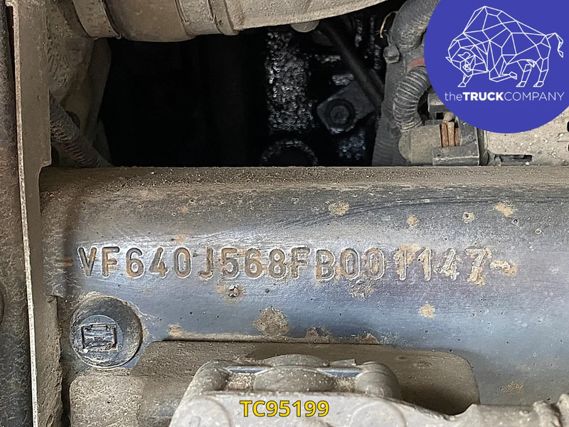 Renault D 210 - Φορτηγό κόφα: φωτογραφία 3 Renault D 210 - Φορτηγό κόφα: φωτογραφία 3