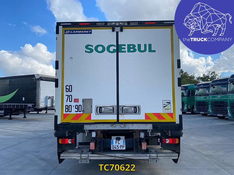 Renault D 320 - Φορτηγό κόφα: φωτογραφία 3 Renault D 320 - Φορτηγό κόφα: φωτογραφία 3