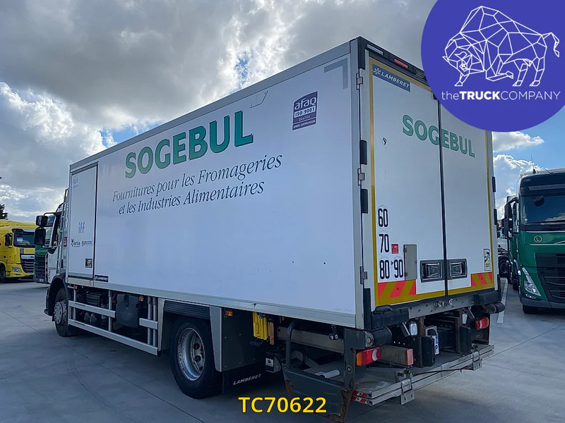 Renault D 320 - Φορτηγό κόφα: φωτογραφία 2 Renault D 320 - Φορτηγό κόφα: φωτογραφία 2