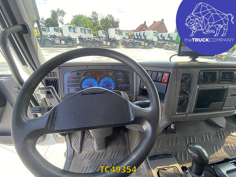 Renault Premium 270 - Φορτηγό βυτιοφόρο: φωτογραφία 5 Renault Premium 270 - Φορτηγό βυτιοφόρο: φωτογραφία 5