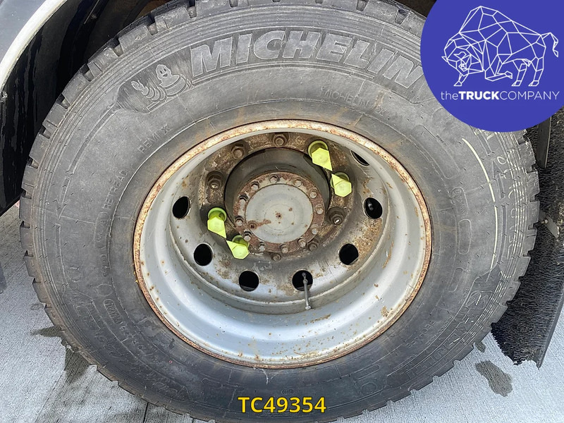 Renault Premium 270 - Φορτηγό βυτιοφόρο: φωτογραφία 4 Renault Premium 270 - Φορτηγό βυτιοφόρο: φωτογραφία 4
