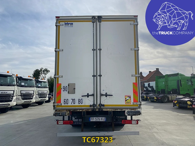 Renault T 460 - Φορτηγό κόφα: φωτογραφία 4 Renault T 460 - Φορτηγό κόφα: φωτογραφία 4