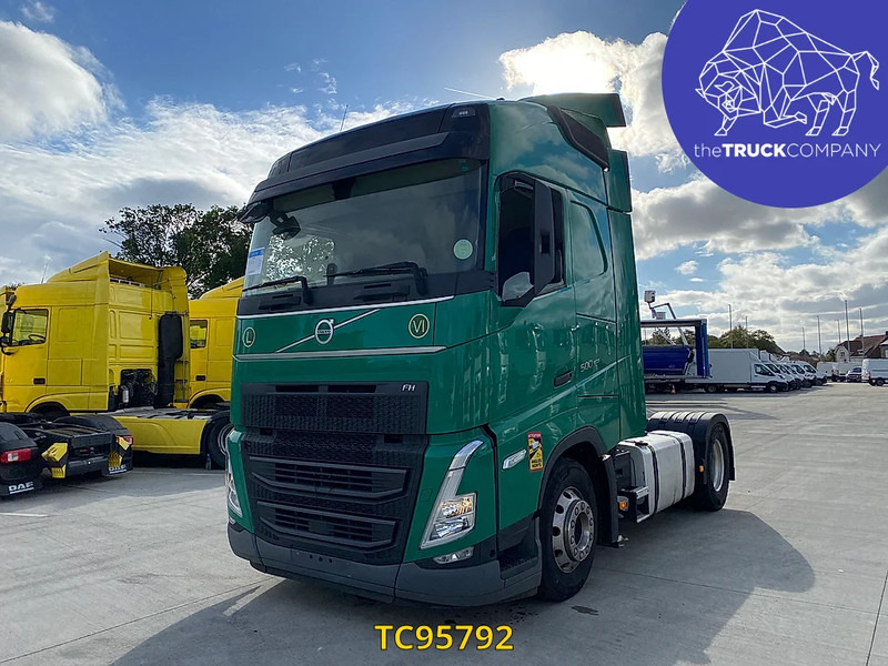 Volvo - Τράκτορας: φωτογραφία 1 Volvo - Τράκτορας: φωτογραφία 1