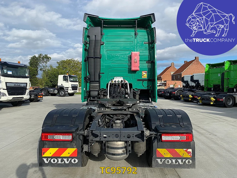 Volvo - Τράκτορας: φωτογραφία 4 Volvo - Τράκτορας: φωτογραφία 4