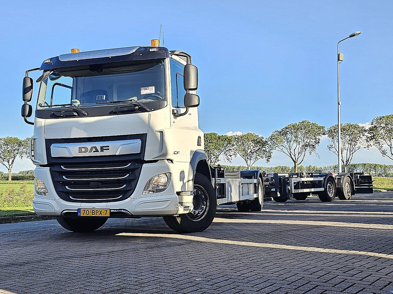 DAF CF 410 20FT TANKCONTAINER - Φορτηγό μεταφοράς εμπορευματοκιβωτίων/ Κινητό αμάξωμα: φωτογραφία 1 DAF CF 410 20FT TANKCONTAINER - Φορτηγό μεταφοράς εμπορευματοκιβωτίων/ Κινητό αμάξωμα: φωτογραφία 1