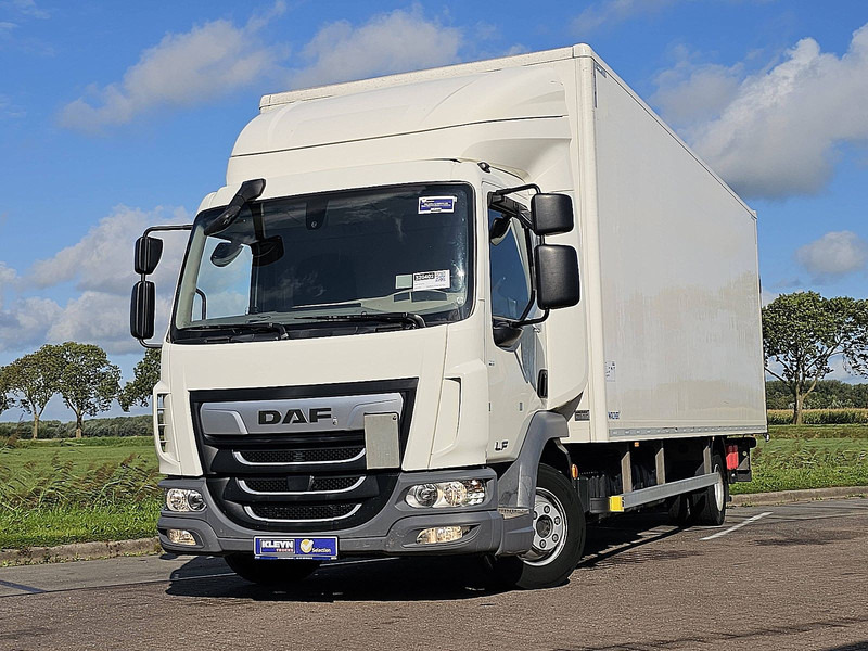 DAF LF 210 7.49T LIFT NAVI CAM. - Φορτηγό κόφα: φωτογραφία 1 DAF LF 210 7.49T LIFT NAVI CAM. - Φορτηγό κόφα: φωτογραφία 1