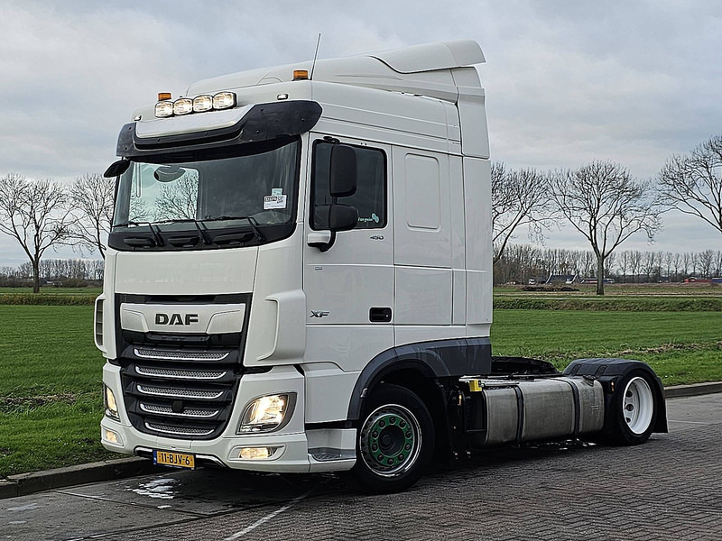 DAF XF 450 - Τράκτορας: φωτογραφία 2 DAF XF 450 - Τράκτορας: φωτογραφία 2
