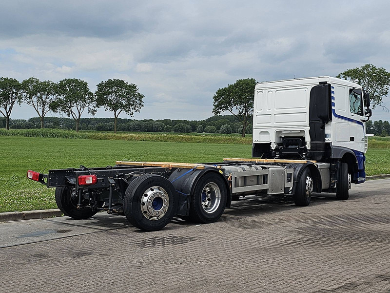 DAF XF 460 8X2 MAN. INT. ADR - Φορτηγό σασί: φωτογραφία 3 DAF XF 460 8X2 MAN. INT. ADR - Φορτηγό σασί: φωτογραφία 3