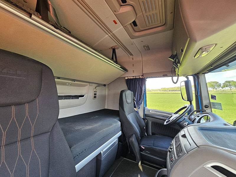 Interior photo 3: Φορτηγό ψυγείο DAF XF 480 FAN 6X2 FRIGO LIFT