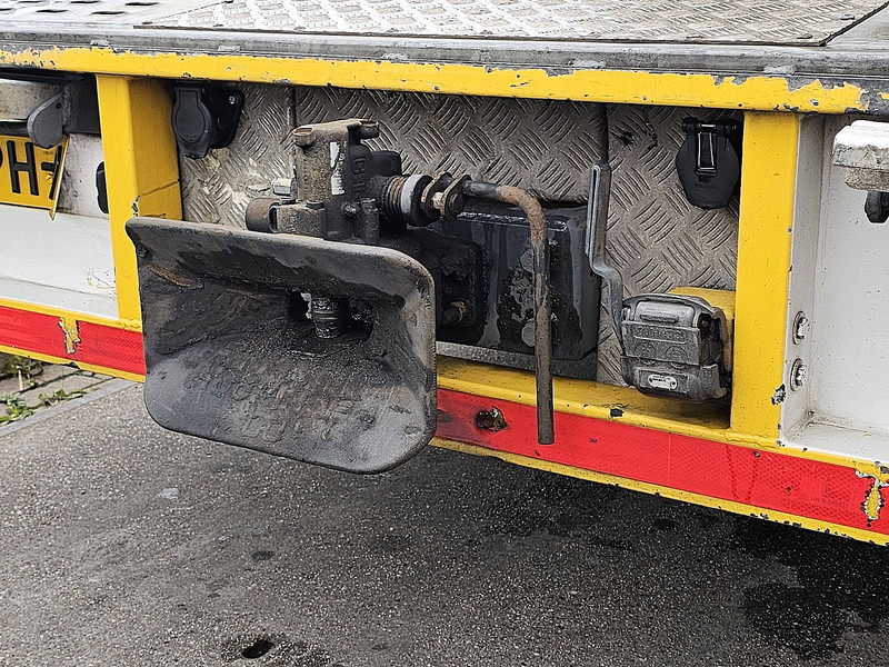 Leasing Iveco 120E28 EUROCARGO FLY DECK 2 CARS Iveco 120E28 EUROCARGO FLY DECK 2 CARS: φωτογραφία 13