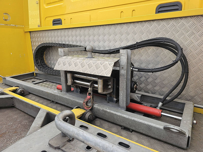 Leasing Iveco 120E28 EUROCARGO FLY DECK 2 CARS Iveco 120E28 EUROCARGO FLY DECK 2 CARS: φωτογραφία 14