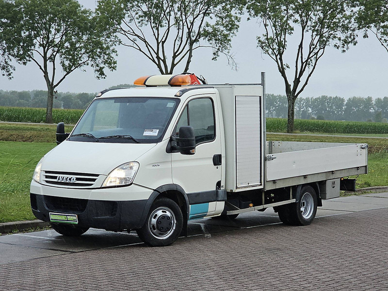 Iveco Daily 40C15 XL FASSI laadkraan - Μικρό φορτηγό με καρότσα: φωτογραφία 2 Iveco Daily 40C15 XL FASSI laadkraan - Μικρό φορτηγό με καρότσα: φωτογραφία 2