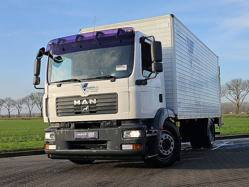 MAN 18.240 TGM AIRCO TAILLIFT - Φορτηγό κόφα: φωτογραφία 1 MAN 18.240 TGM AIRCO TAILLIFT - Φορτηγό κόφα: φωτογραφία 1