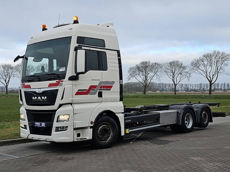 MAN 26.440 TGX XXL 6X2-4 INTARDER - Φορτηγό μεταφοράς εμπορευματοκιβωτίων/ Κινητό αμάξωμα: φωτογραφία 2 MAN 26.440 TGX XXL 6X2-4 INTARDER - Φορτηγό μεταφοράς εμπορευματοκιβωτίων/ Κινητό αμάξωμα: φωτογραφία 2
