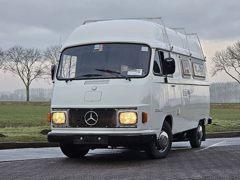 Mercedes-Benz 206 D Camper - Ελαφρύ επαγγελματικό: φωτογραφία 1 Mercedes-Benz 206 D Camper - Ελαφρύ επαγγελματικό: φωτογραφία 1