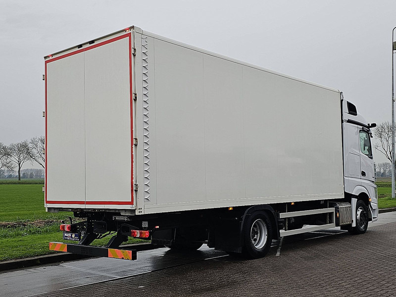 Mercedes-Benz ACTROS 1833 DRIVING SCHOOL 65TKM - Φορτηγό κόφα: φωτογραφία 3 Mercedes-Benz ACTROS 1833 DRIVING SCHOOL 65TKM - Φορτηγό κόφα: φωτογραφία 3