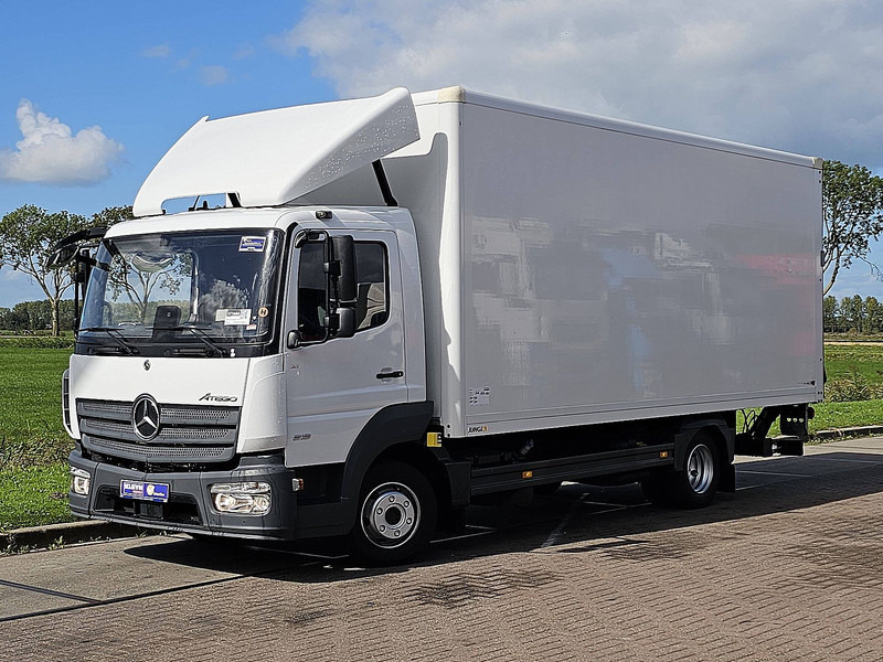 Mercedes-Benz ATEGO 818 TAILLIFT AIRCO - Φορτηγό κόφα: φωτογραφία 2 Mercedes-Benz ATEGO 818 TAILLIFT AIRCO - Φορτηγό κόφα: φωτογραφία 2