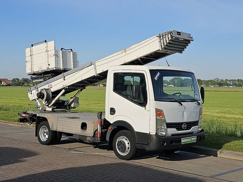 Nissan Cabstar 2.5 27M-Paus-Verhuislift - Ελαφρύ επαγγελματικό: φωτογραφία 5 Nissan Cabstar 2.5 27M-Paus-Verhuislift - Ελαφρύ επαγγελματικό: φωτογραφία 5