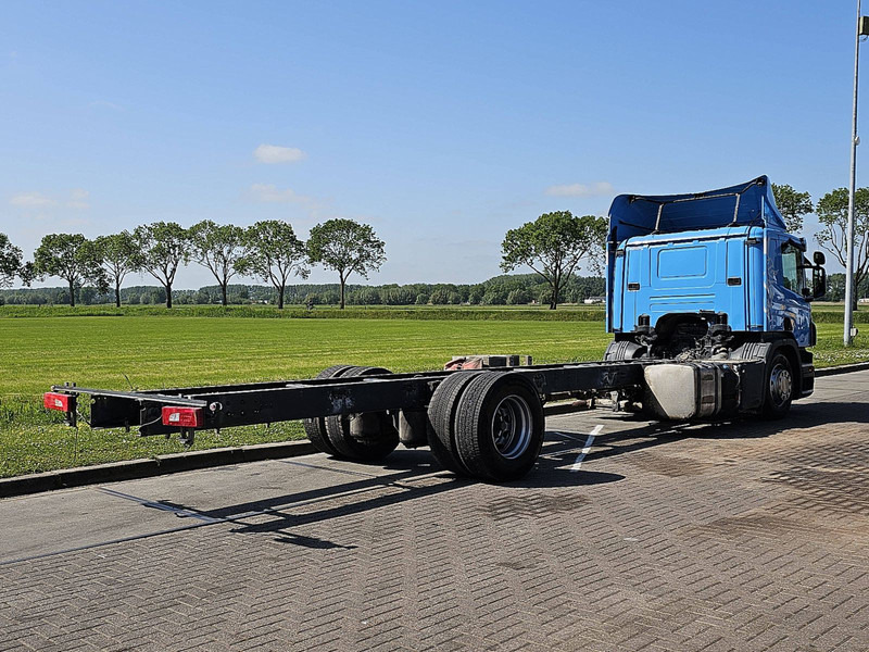 Scania P250 310TKM AIRCO WB560 - Φορτηγό σασί: φωτογραφία 3 Scania P250 310TKM AIRCO WB560 - Φορτηγό σασί: φωτογραφία 3