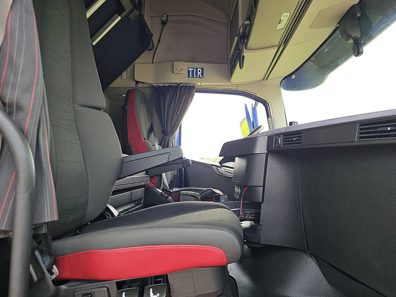 Τράκτορας Volvo FH 460 XL 6X2 SPECIAL SHOW: φωτογραφία 7