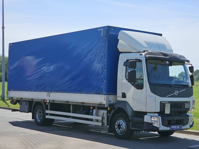 Volvo FL 250.14 14T AIRCO LIFT - Φορτηγό μουσαμάς: φωτογραφία 5 Volvo FL 250.14 14T AIRCO LIFT - Φορτηγό μουσαμάς: φωτογραφία 5