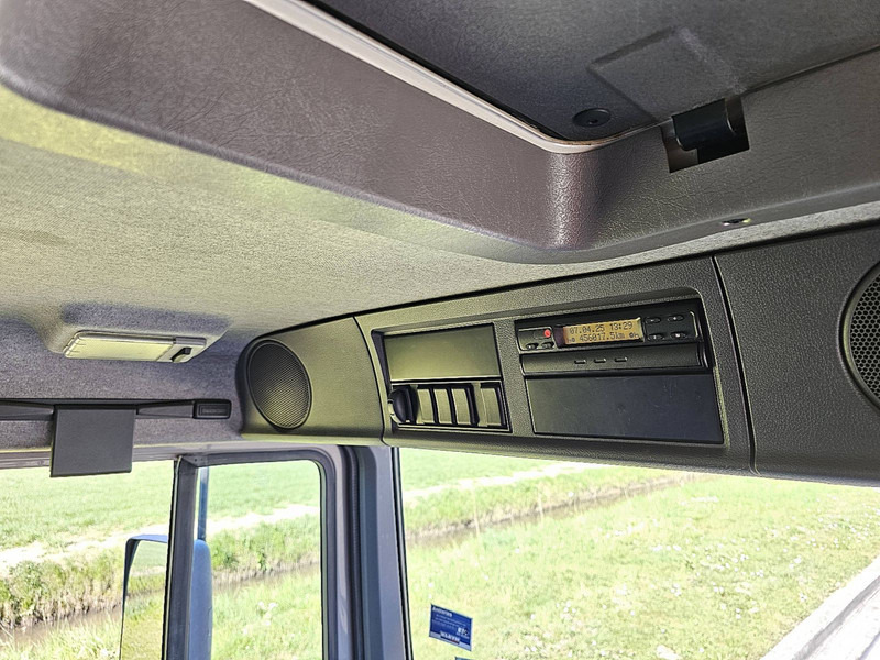 Φορτηγό κόφα Volvo FL 614.180 NL-TRUCK TAILLIFT: φωτογραφία 8
