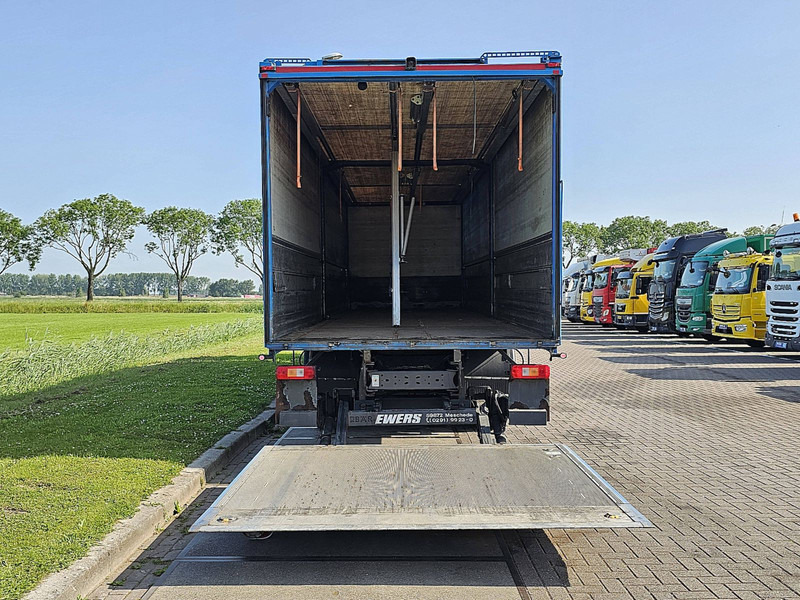 Φορτηγό κόφα Volvo FM 11.330 8X2 BÄR 2000KG LIFT: φωτογραφία 14