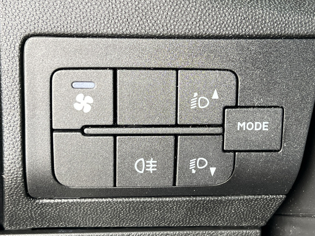 Citroën Jumper 4X4 Dangel Live Klima 8-Sitzer Rollstuhl - Αυτοκίνητο: φωτογραφία 4 Citroën Jumper 4X4 Dangel Live Klima 8-Sitzer Rollstuhl - Αυτοκίνητο: φωτογραφία 4