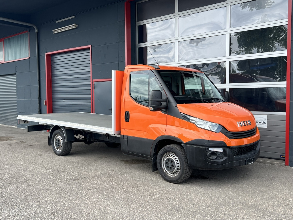 Iveco Daily 35S14 MAXI 4,35m Plattform Klima Kamera - Μικρό φορτηγό με καρότσα: φωτογραφία 1 Iveco Daily 35S14 MAXI 4,35m Plattform Klima Kamera - Μικρό φορτηγό με καρότσα: φωτογραφία 1