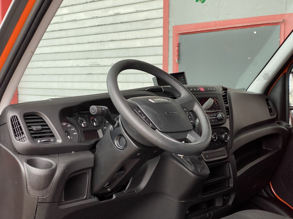 Επαγγελματικό αυτοκίνητο κόφα Iveco Daily 35S14 MAXI 4,35m Thermokoffer Klima Kamera: φωτογραφία 11