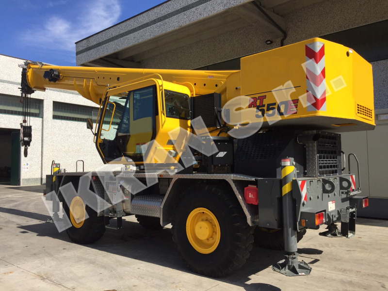 Grove RT550E - Γερανός για ανώμαλο έδαφος: φωτογραφία 1 Grove RT550E - Γερανός για ανώμαλο έδαφος: φωτογραφία 1