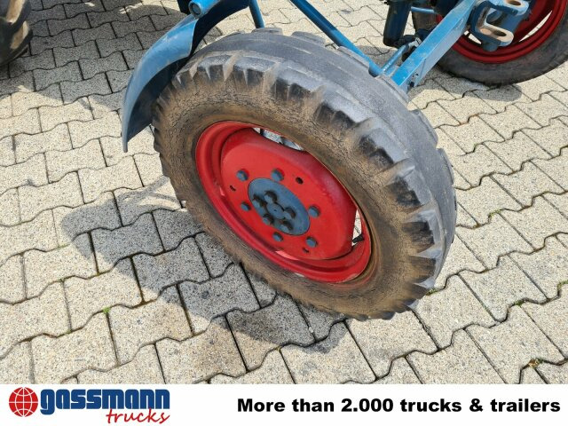 Bulldog D2206 - Τρακτέρ: φωτογραφία 4 Bulldog D2206 - Τρακτέρ: φωτογραφία 4