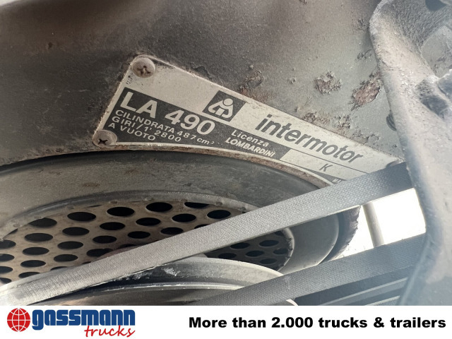 Hako V 490 mit Schneeschild und Ketten - Δημοτικό τρακτέρ: φωτογραφία 4 Hako V 490 mit Schneeschild und Ketten - Δημοτικό τρακτέρ: φωτογραφία 4