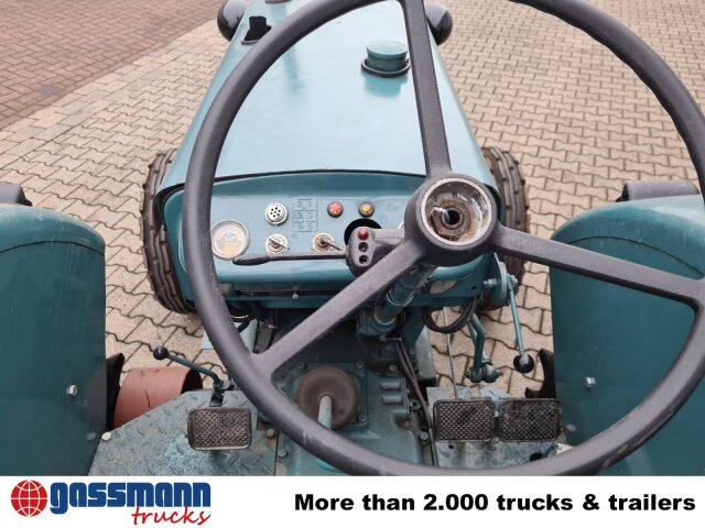 Hanomag HANOMAG - R 27 - Τρακτέρ: φωτογραφία 5 Hanomag HANOMAG - R 27 - Τρακτέρ: φωτογραφία 5