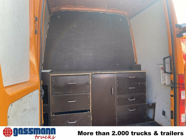 Iveco Daily 35S12 2,3 HPI 4x2, 8 Sitzplätze - Πούλμαν: φωτογραφία 5 Iveco Daily 35S12 2,3 HPI 4x2, 8 Sitzplätze - Πούλμαν: φωτογραφία 5