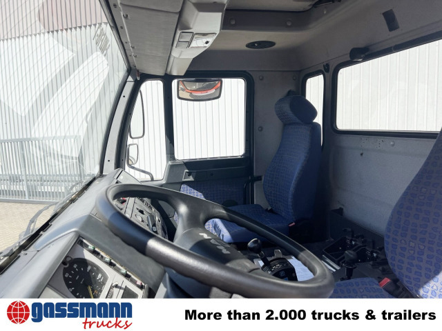 MAN 25/18.284 6x2-4 LL,Kran HMF 1113 K3, Funk, - Φορτηγό φόρτωσης γάντζου, Φορτηγό με γερανό: φωτογραφία 5 MAN 25/18.284 6x2-4 LL,Kran HMF 1113 K3, Funk, - Φορτηγό φόρτωσης γάντζου, Φορτηγό με γερανό: φωτογραφία 5