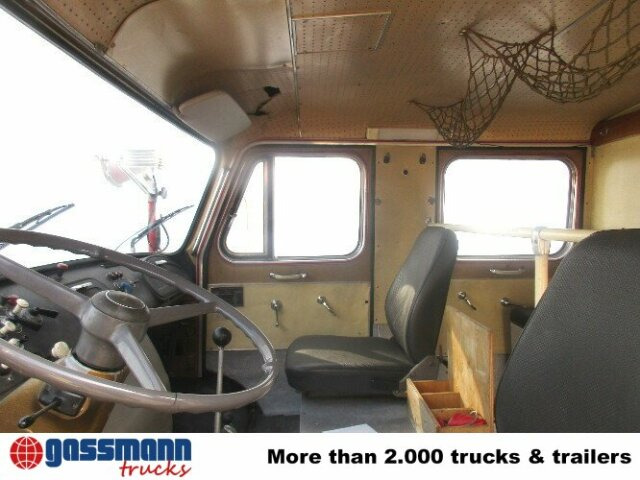 MAN 450 HALF TRO-TLF 16 - Ασθενοφόρο: φωτογραφία 3 MAN 450 HALF TRO-TLF 16 - Ασθενοφόρο: φωτογραφία 3