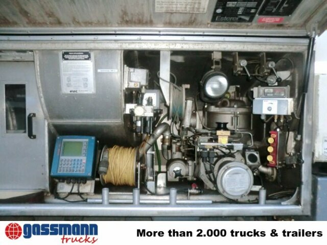 Mercedes-Benz SK 1824 L 4x2, Esterer Tankaufbau ca. 13.100l, 2 - Φορτηγό βυτιοφόρο: φωτογραφία 2 Mercedes-Benz SK 1824 L 4x2, Esterer Tankaufbau ca. 13.100l, 2 - Φορτηγό βυτιοφόρο: φωτογραφία 2