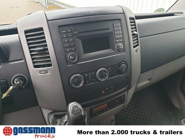 Mercedes-Benz Sprinter 313 KA 4x2 - Βαν: φωτογραφία 2 Mercedes-Benz Sprinter 313 KA 4x2 - Βαν: φωτογραφία 2